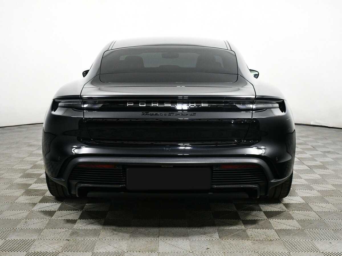 Купить Porsche Taycan с пробегом. Фото: #5