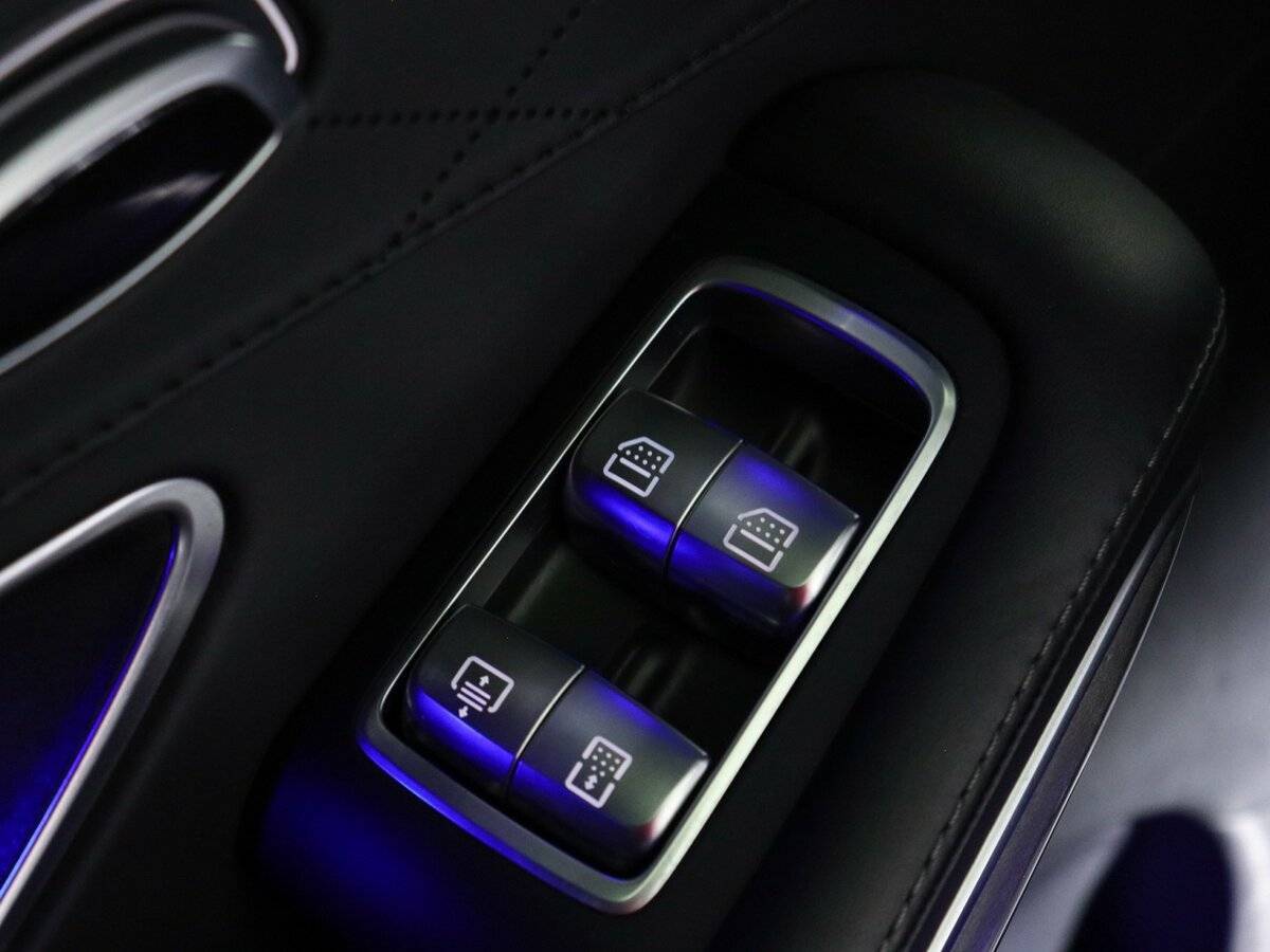 Купить Mercedes-Benz S-Класс AMG с пробегом. Фото: #27