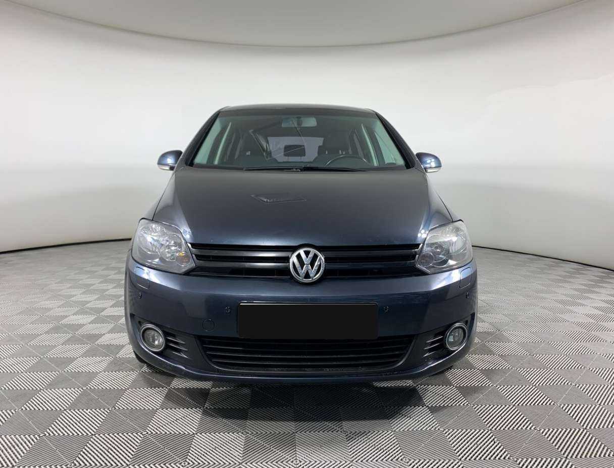 Купить Volkswagen Golf Plus с пробегом. Фото: #1