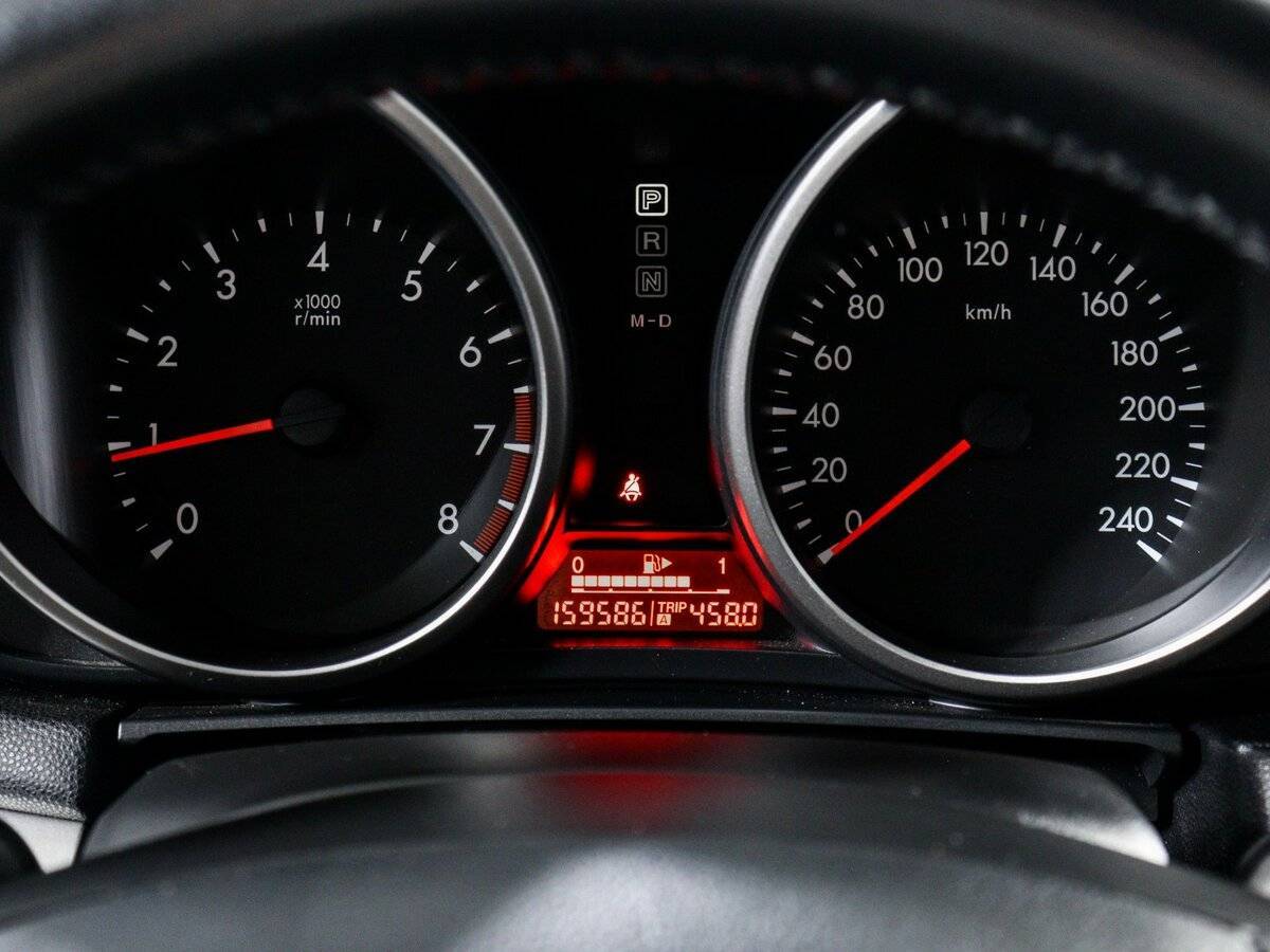 Купить Mazda 3 с пробегом. Фото: #10