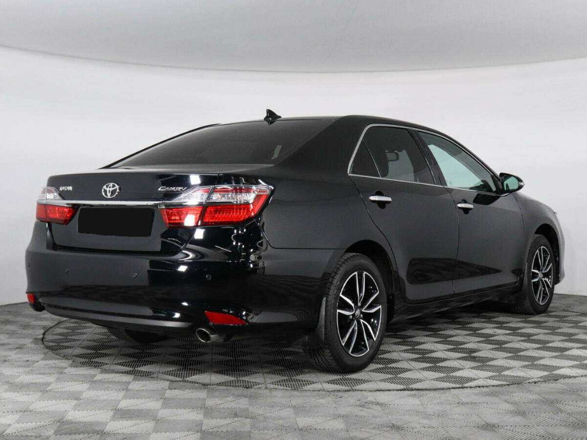 Купить Toyota Camry с пробегом. Фото: #4
