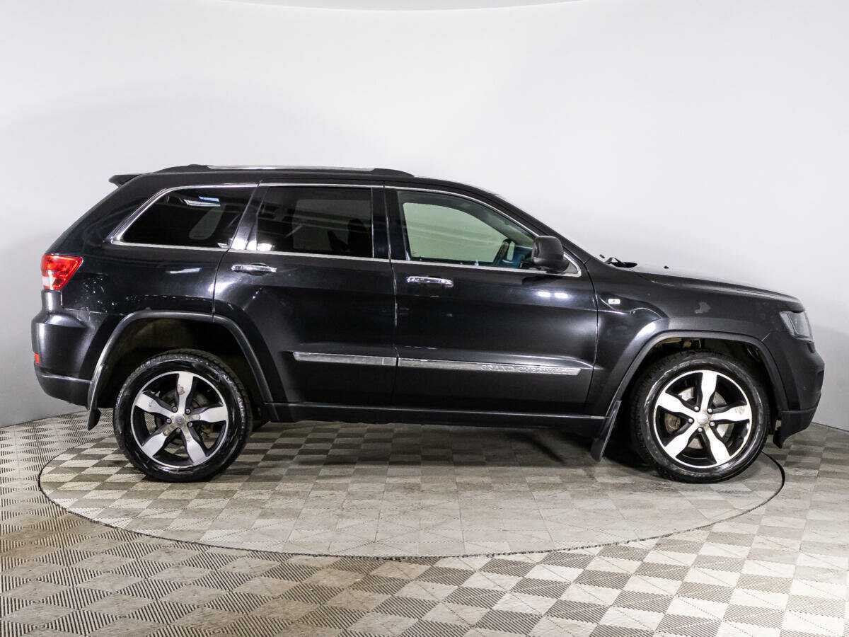 Купить Jeep Grand Cherokee с пробегом. Фото: #3