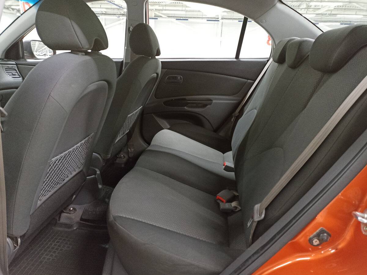 Купить Kia Rio с пробегом. Фото: #11