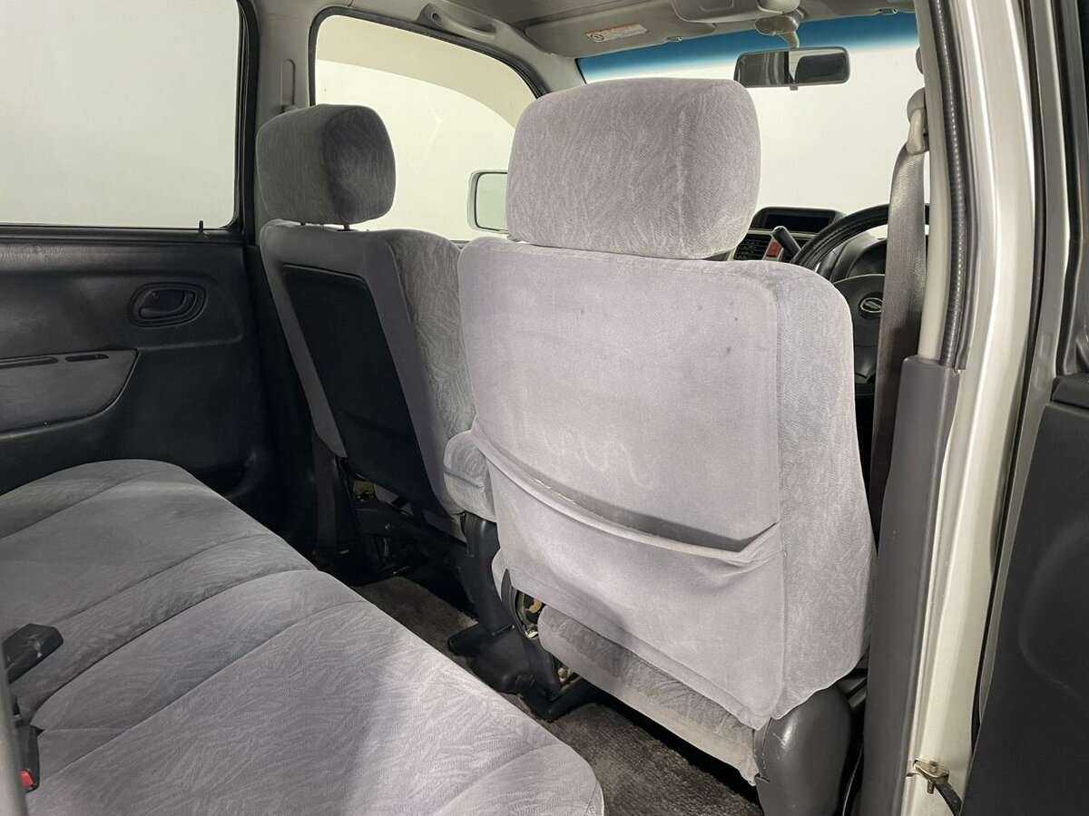 Купить Suzuki Wagon R с пробегом. Фото: #15