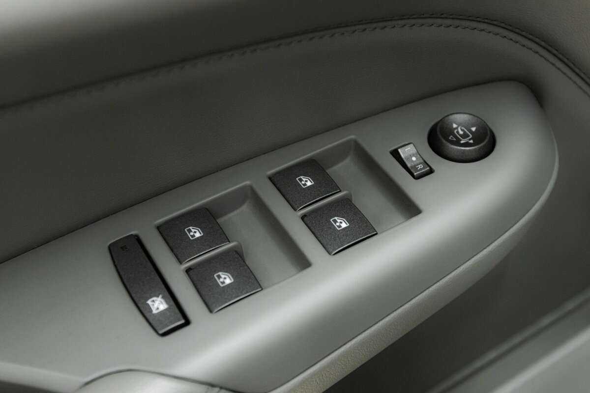 Купить Cadillac SRX с пробегом. Фото: #6
