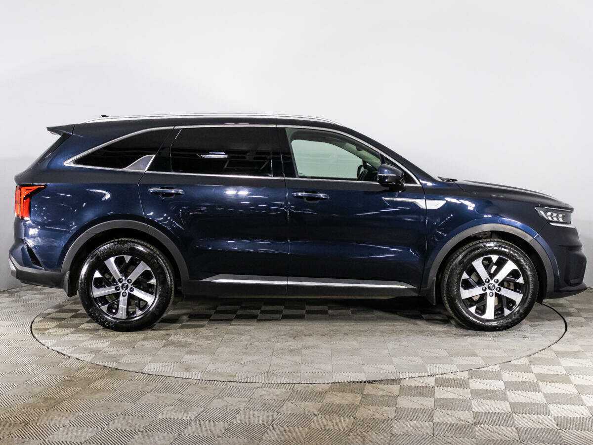 Купить Kia Sorento с пробегом. Фото: #3
