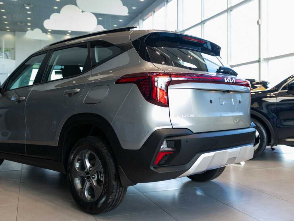 Купить Kia Seltos с пробегом. Фото: #11