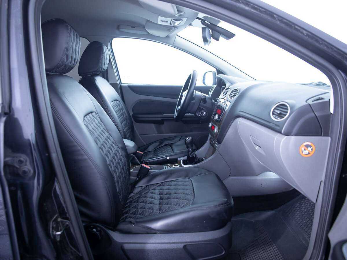 Купить Ford Focus с пробегом. Фото: #17