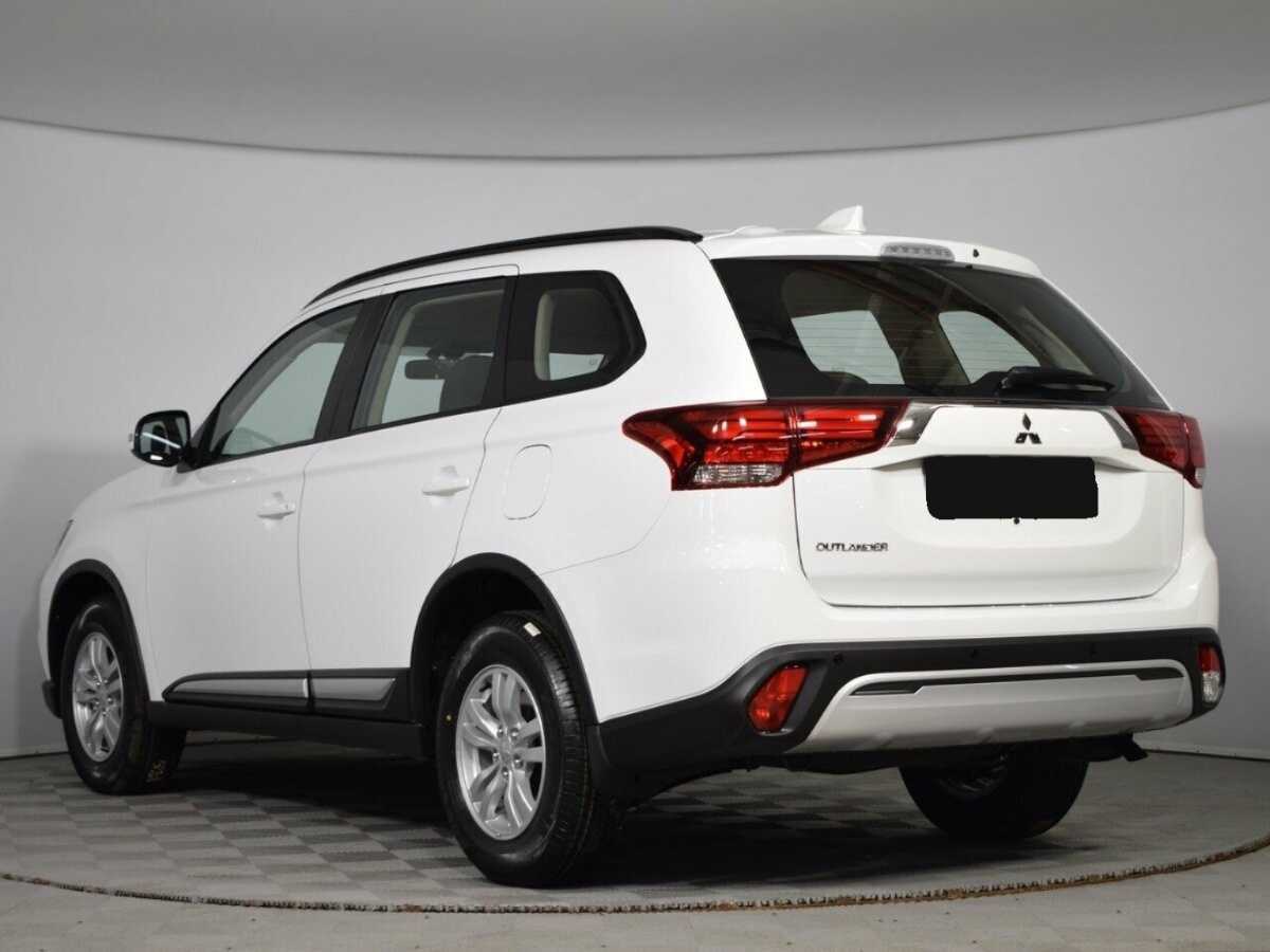 Купить Mitsubishi Outlander с пробегом. Фото: #5