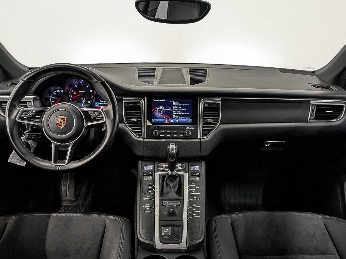 Купить Porsche Macan с пробегом. Фото: #11