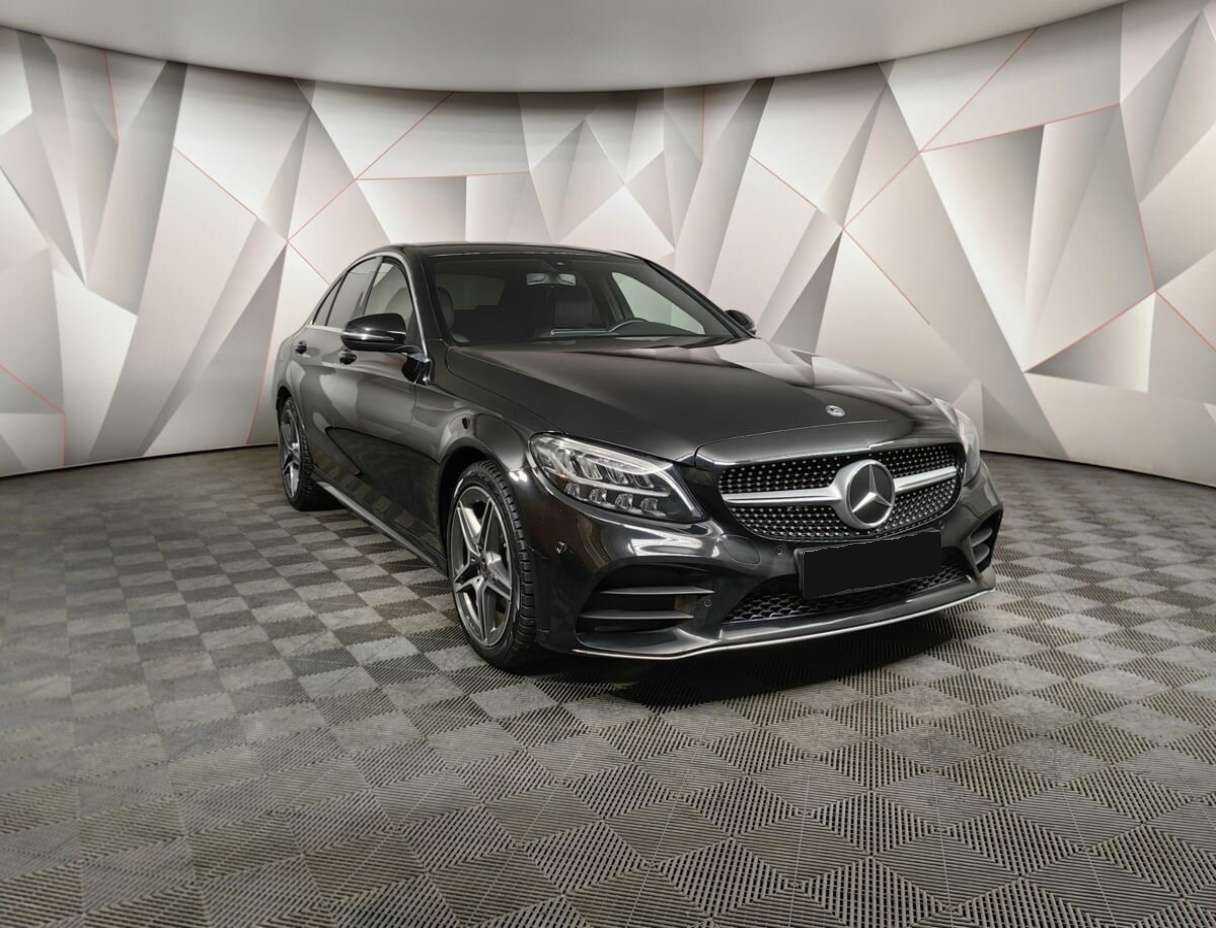 Купить Mercedes-Benz C-Класс с пробегом. Фото: #2