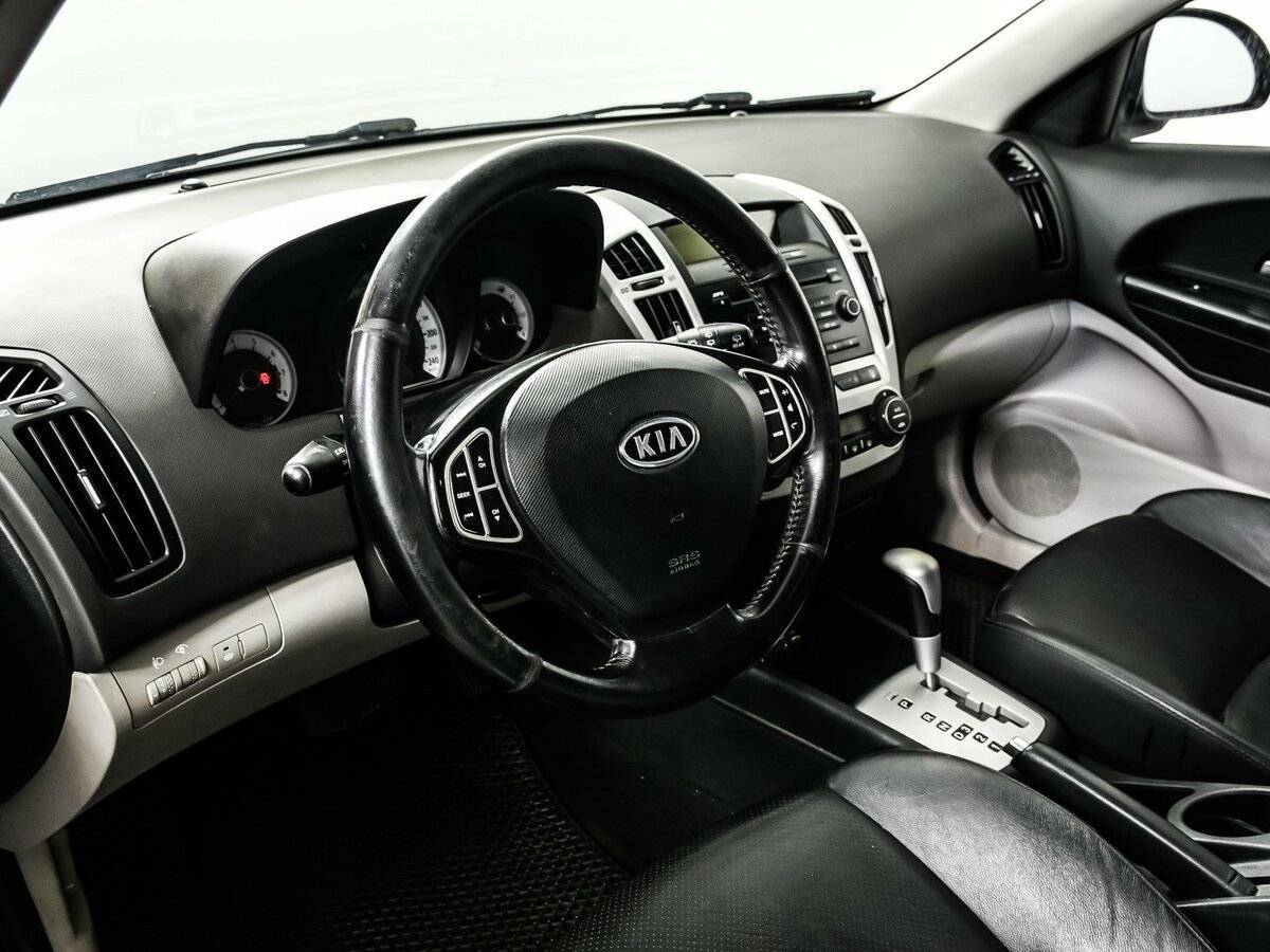 Купить Kia Ceed с пробегом. Фото: #12