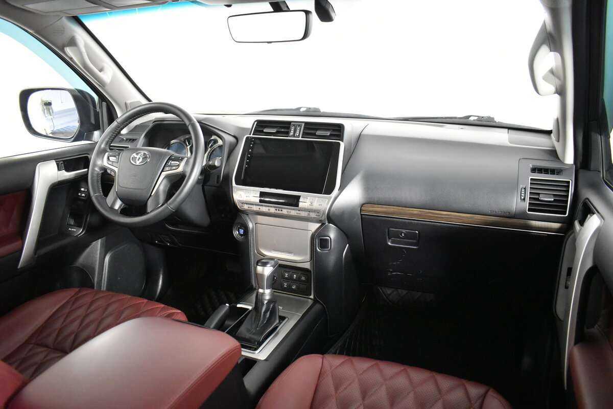 Купить Toyota Land Cruiser Prado с пробегом. Фото: #13
