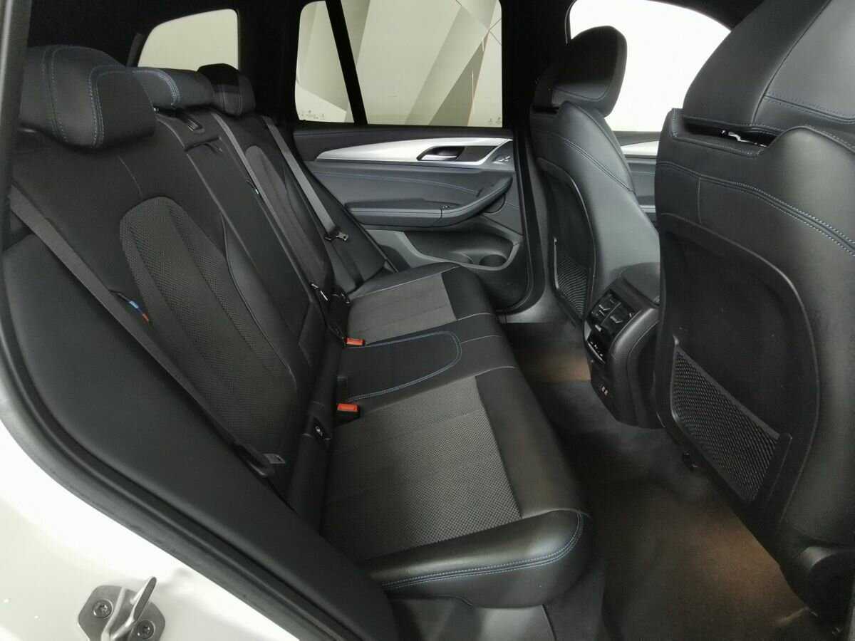 Купить BMW X3 с пробегом. Фото: #11