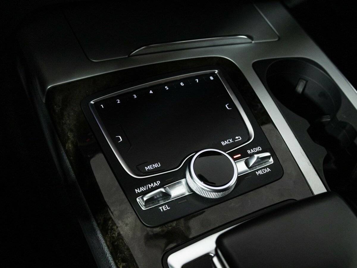 Купить Audi Q7 с пробегом. Фото: #24