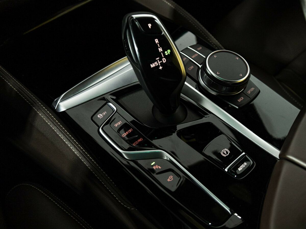 Купить BMW 5 серии с пробегом. Фото: #22