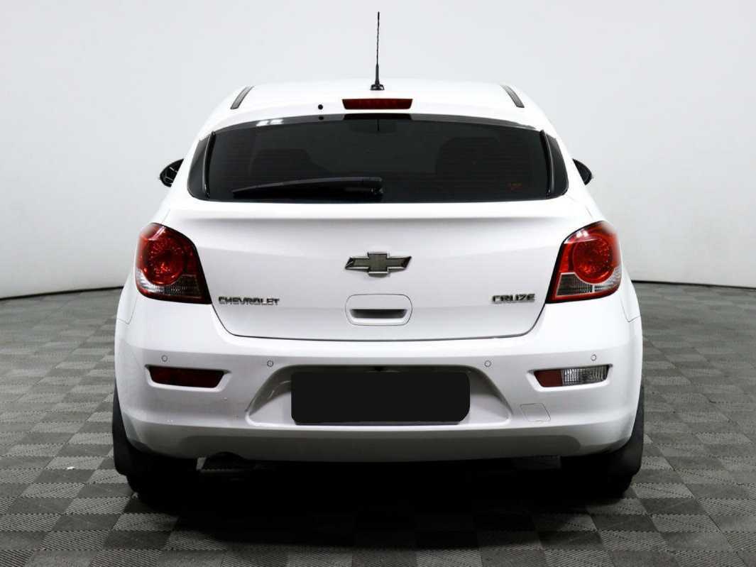 Купить Chevrolet Cruze с пробегом. Фото: #5