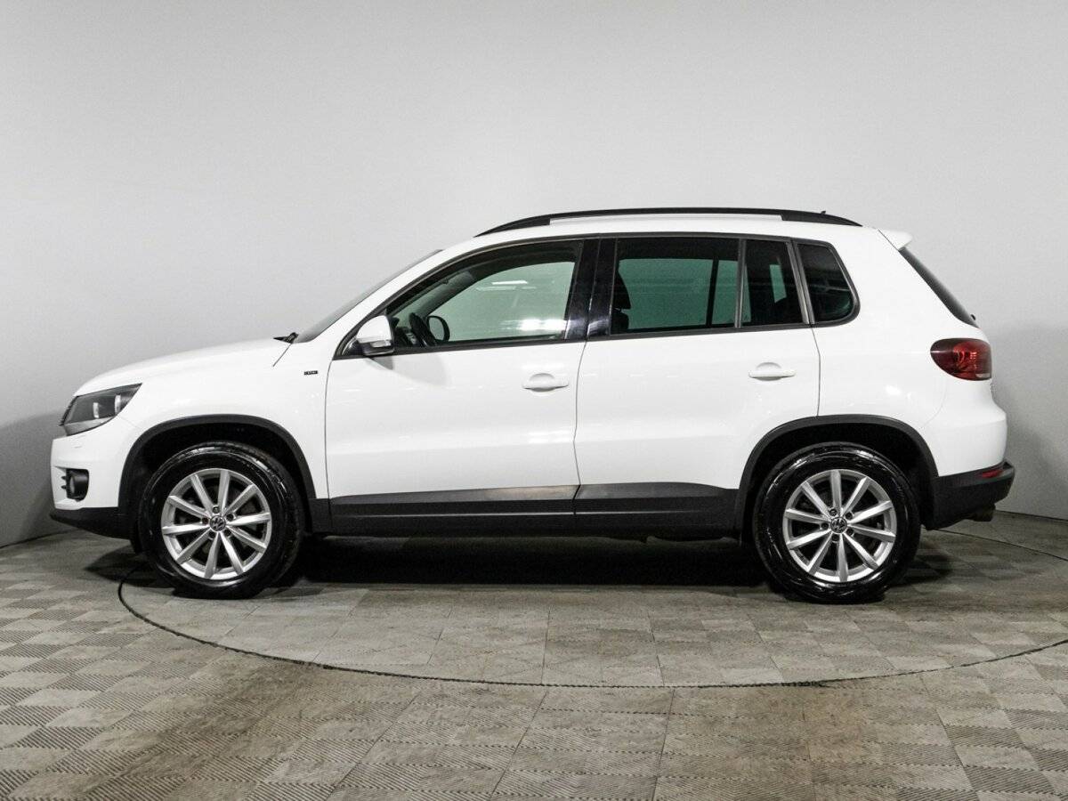 Купить Volkswagen Tiguan с пробегом. Фото: #7