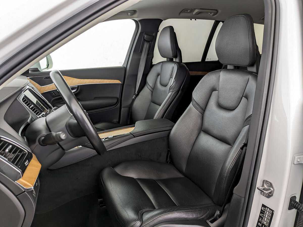 Купить Volvo XC90 с пробегом. Фото: #15