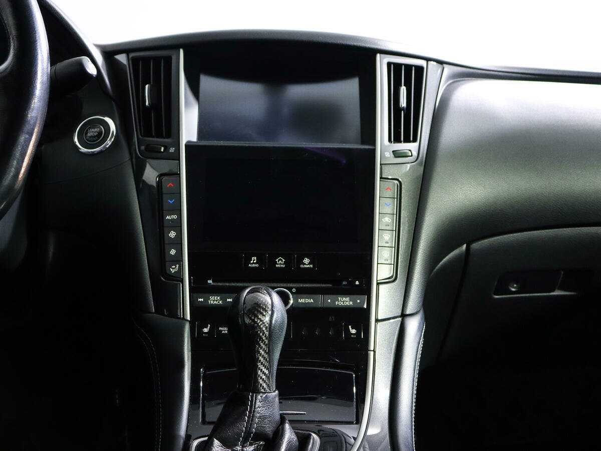 Купить Infiniti Q50 с пробегом. Фото: #12
