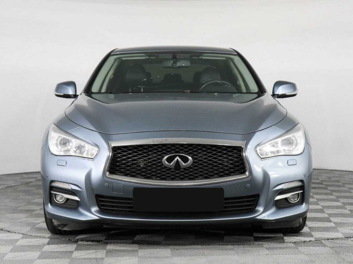 Купить Infiniti Q50 с пробегом. Фото: #1
