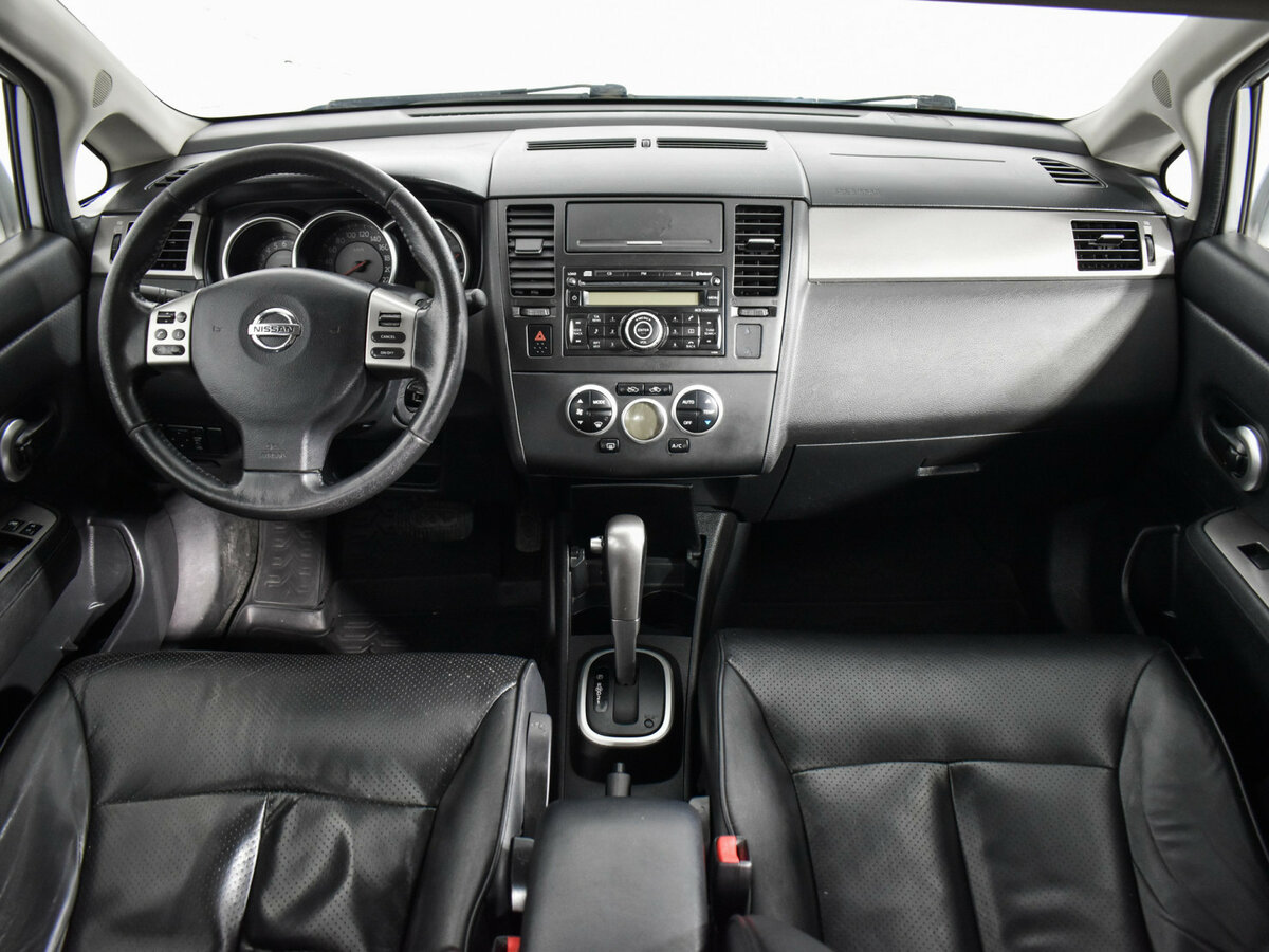 Купить Nissan Tiida с пробегом. Фото: #12
