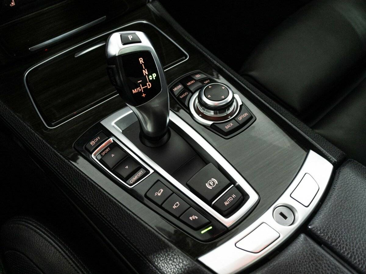 Купить BMW 7 серии с пробегом. Фото: #18