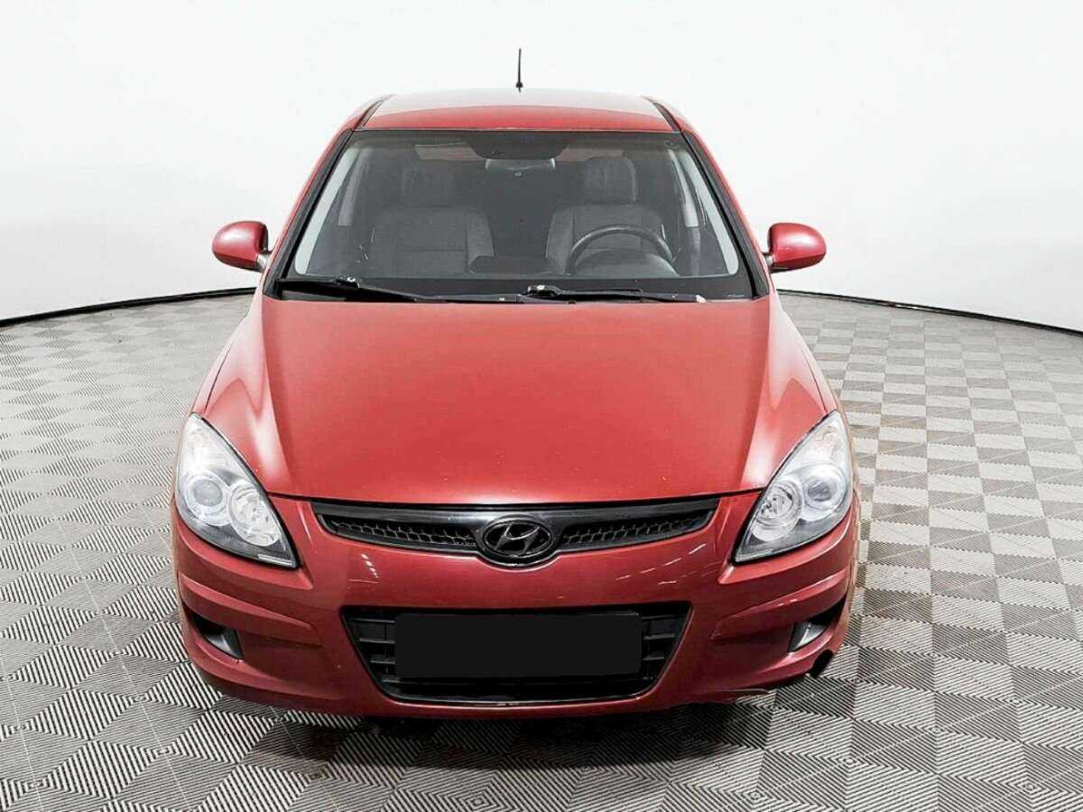 Купить Hyundai i30 с пробегом. Фото: #1
