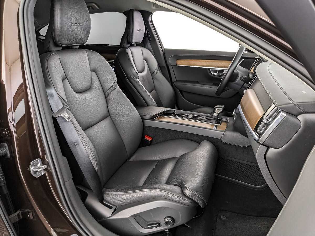 Купить Volvo S90 с пробегом. Фото: #19