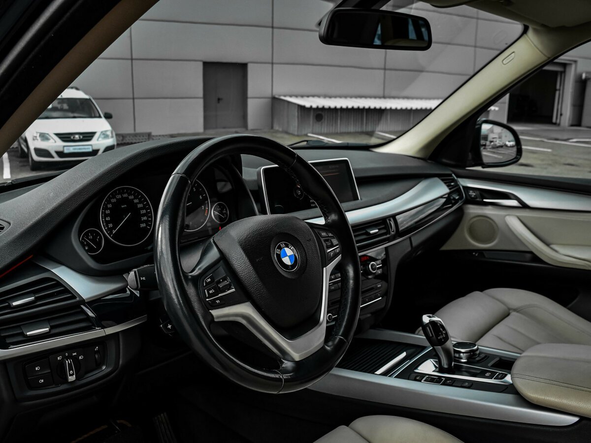 Купить BMW X5 с пробегом. Фото: #11