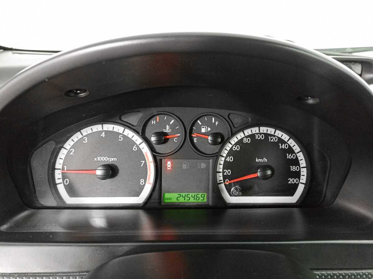 Купить Chevrolet Aveo с пробегом. Фото: #10