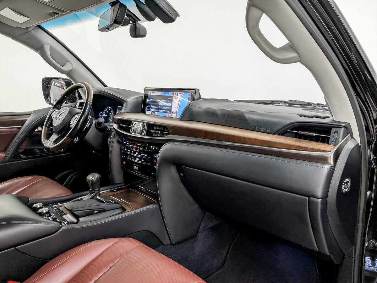 Купить Lexus LX с пробегом. Фото: #10