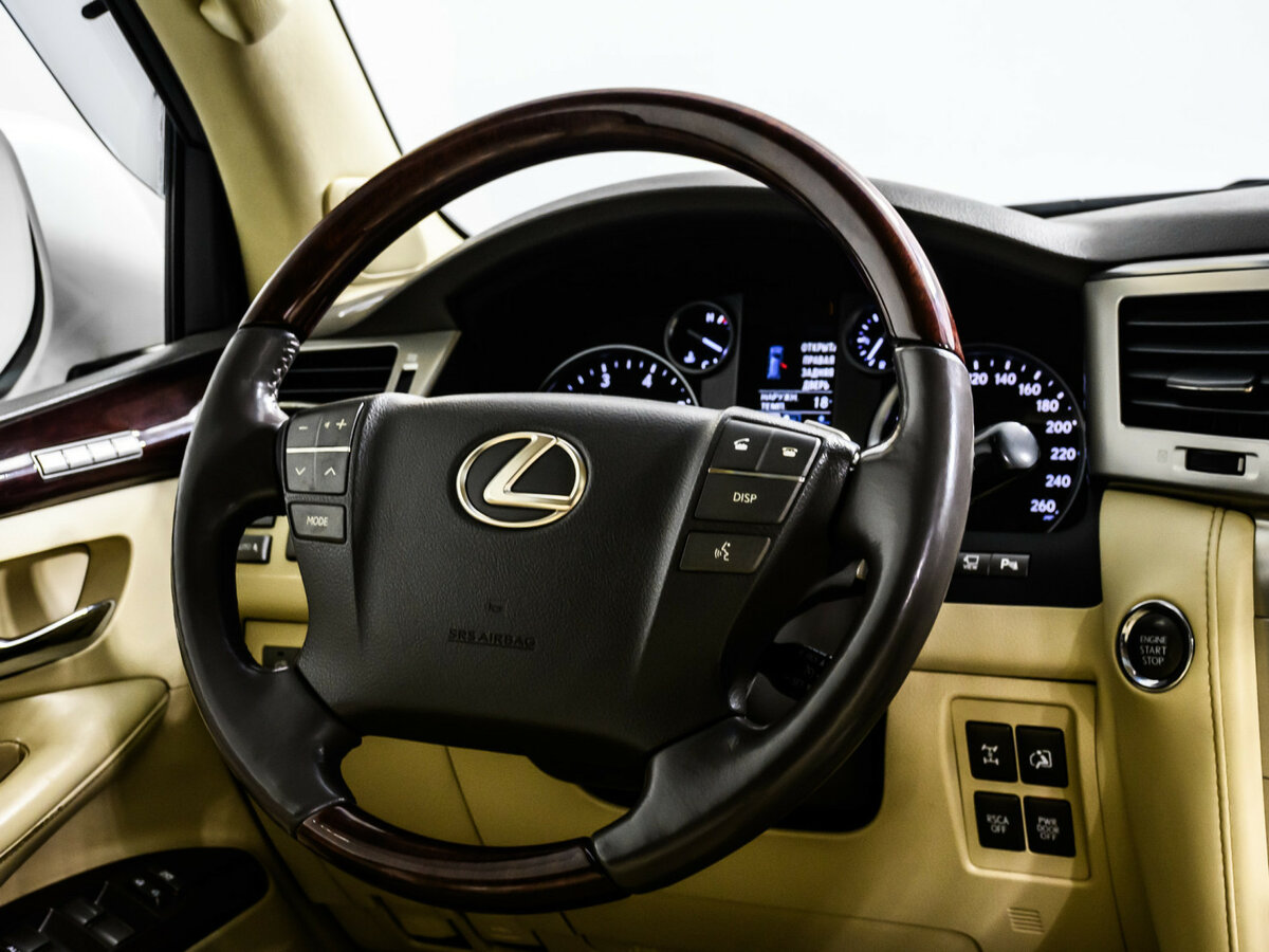 Купить Lexus LX с пробегом. Фото: #13