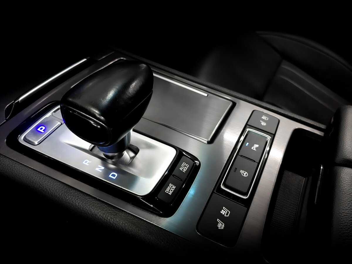 Купить Genesis G80 с пробегом. Фото: #25