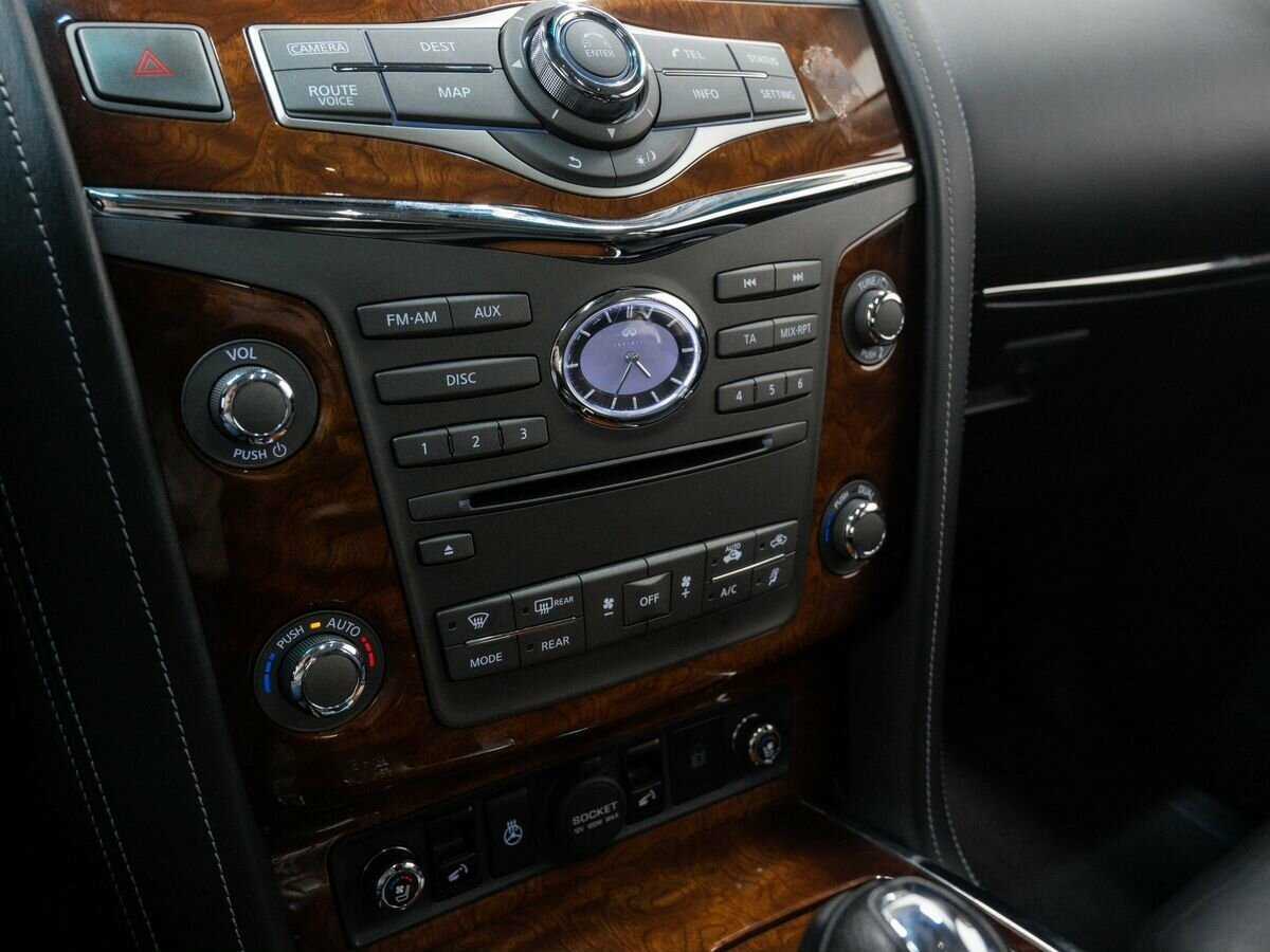 Купить Infiniti QX80 с пробегом. Фото: #25
