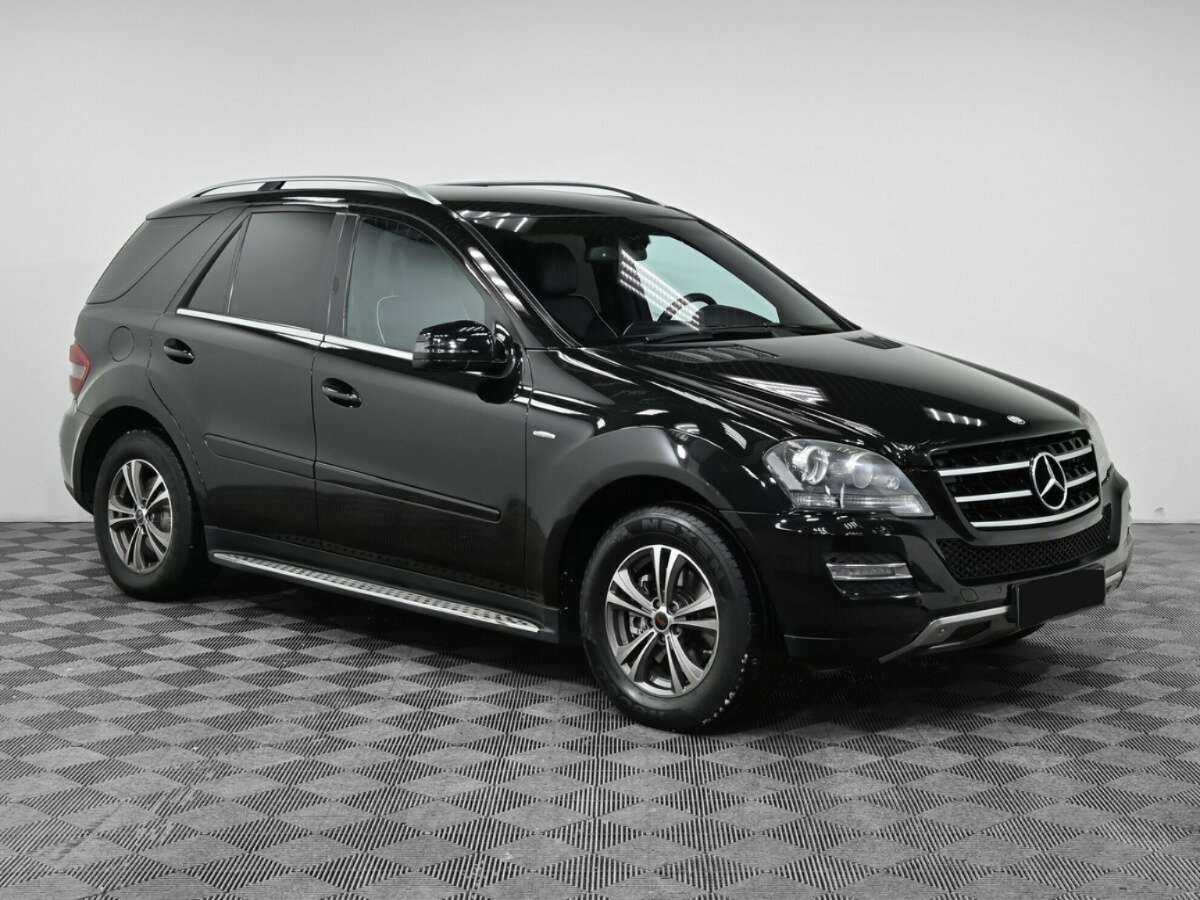 Купить Mercedes-Benz M-Класс с пробегом. Фото: #2