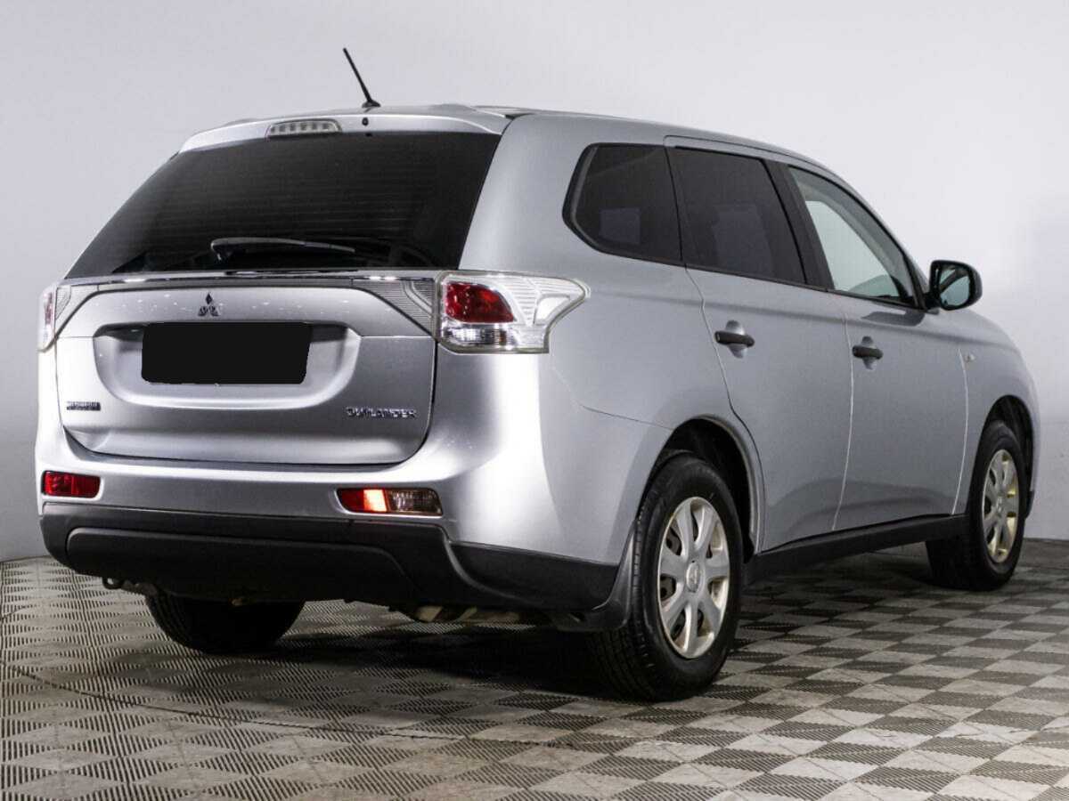 Купить Mitsubishi Outlander с пробегом. Фото: #4