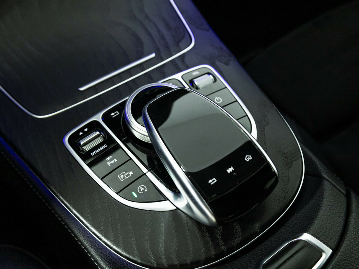 Купить Mercedes-Benz E-Класс с пробегом. Фото: #18