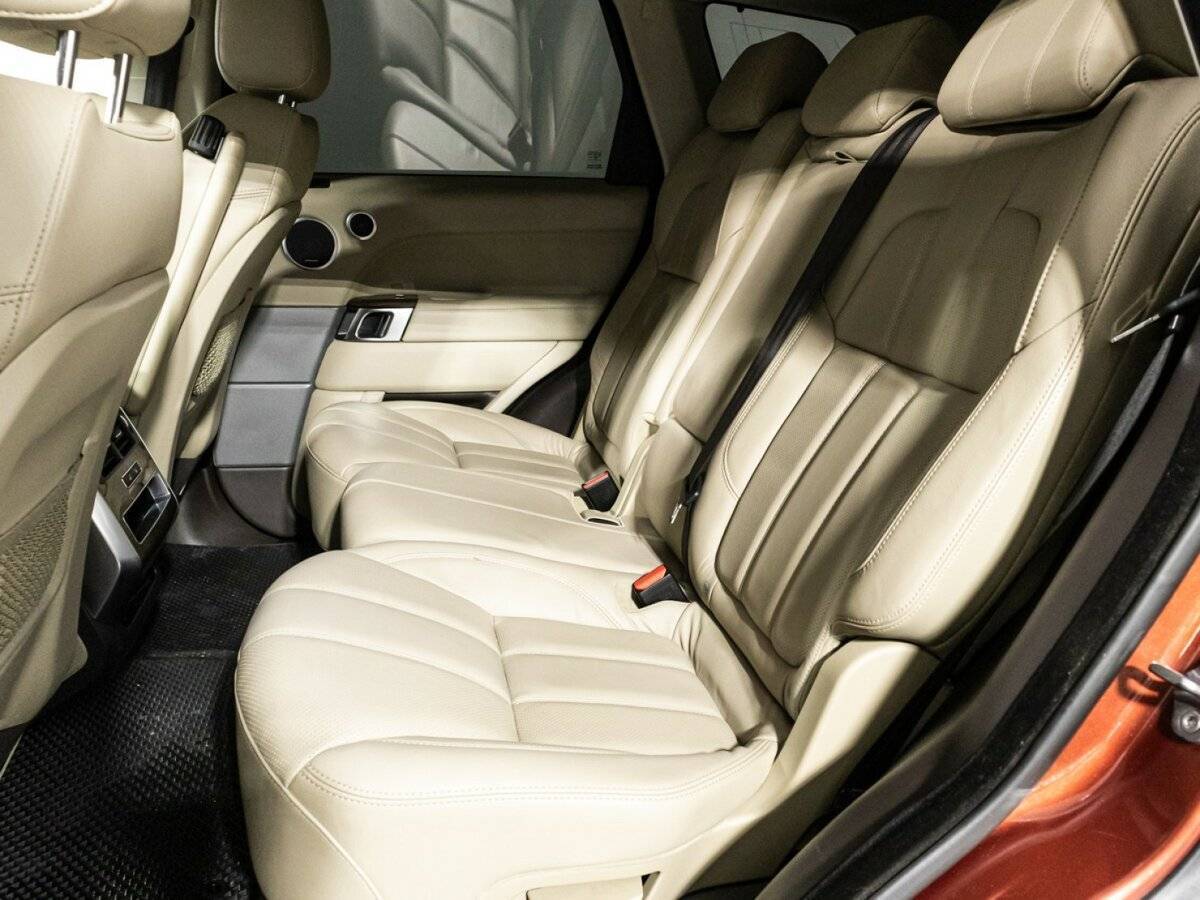 Купить Land Rover Range Rover Sport с пробегом. Фото: #9