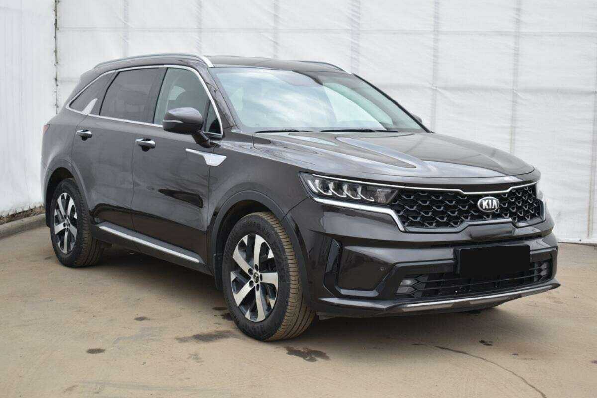 Купить Kia Sorento с пробегом. Фото: #2