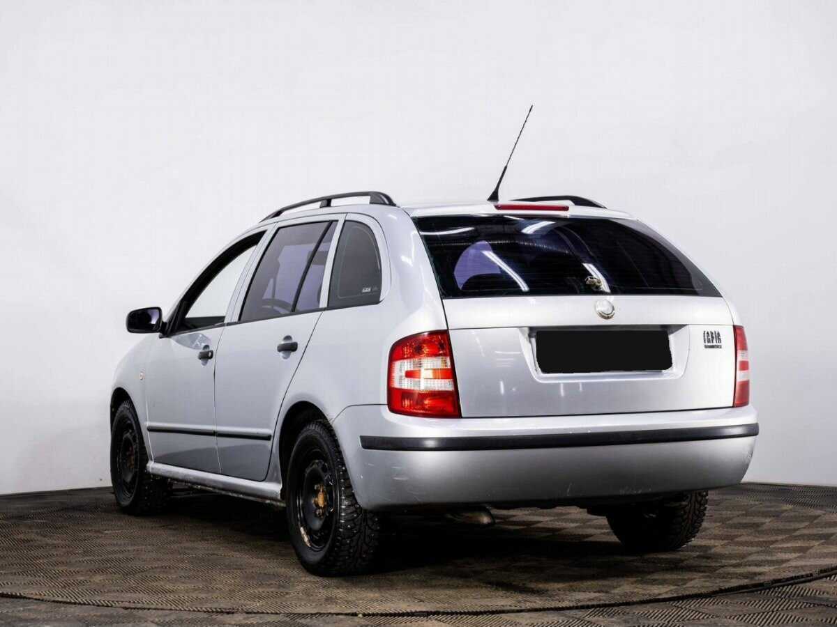 Купить Skoda Fabia с пробегом. Фото: #3