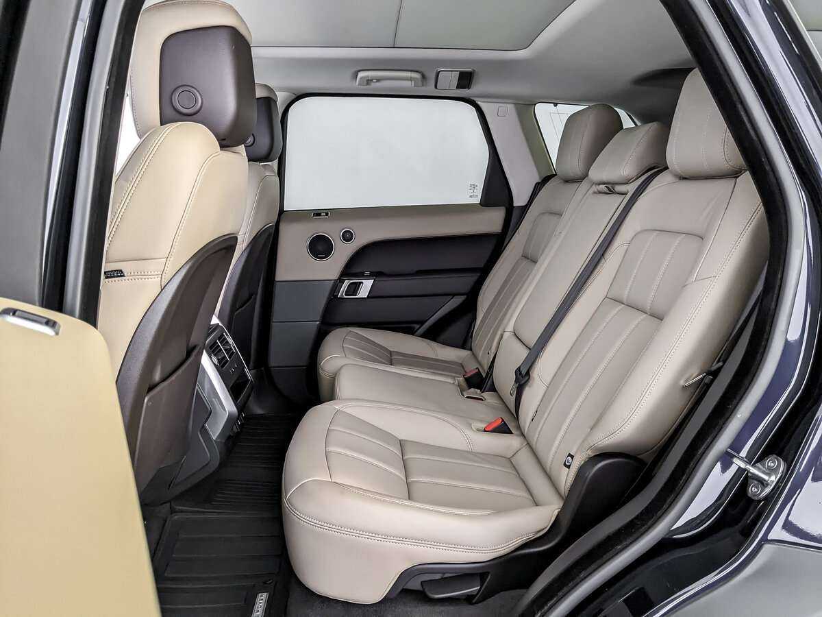 Купить Land Rover Range Rover Sport с пробегом. Фото: #9