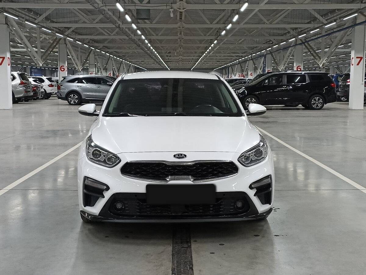 Купить Kia K3 с пробегом. Фото: #1