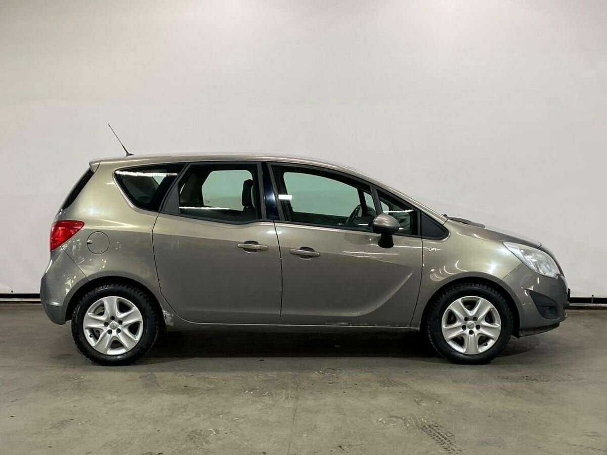 Купить Opel Meriva с пробегом. Фото: #3
