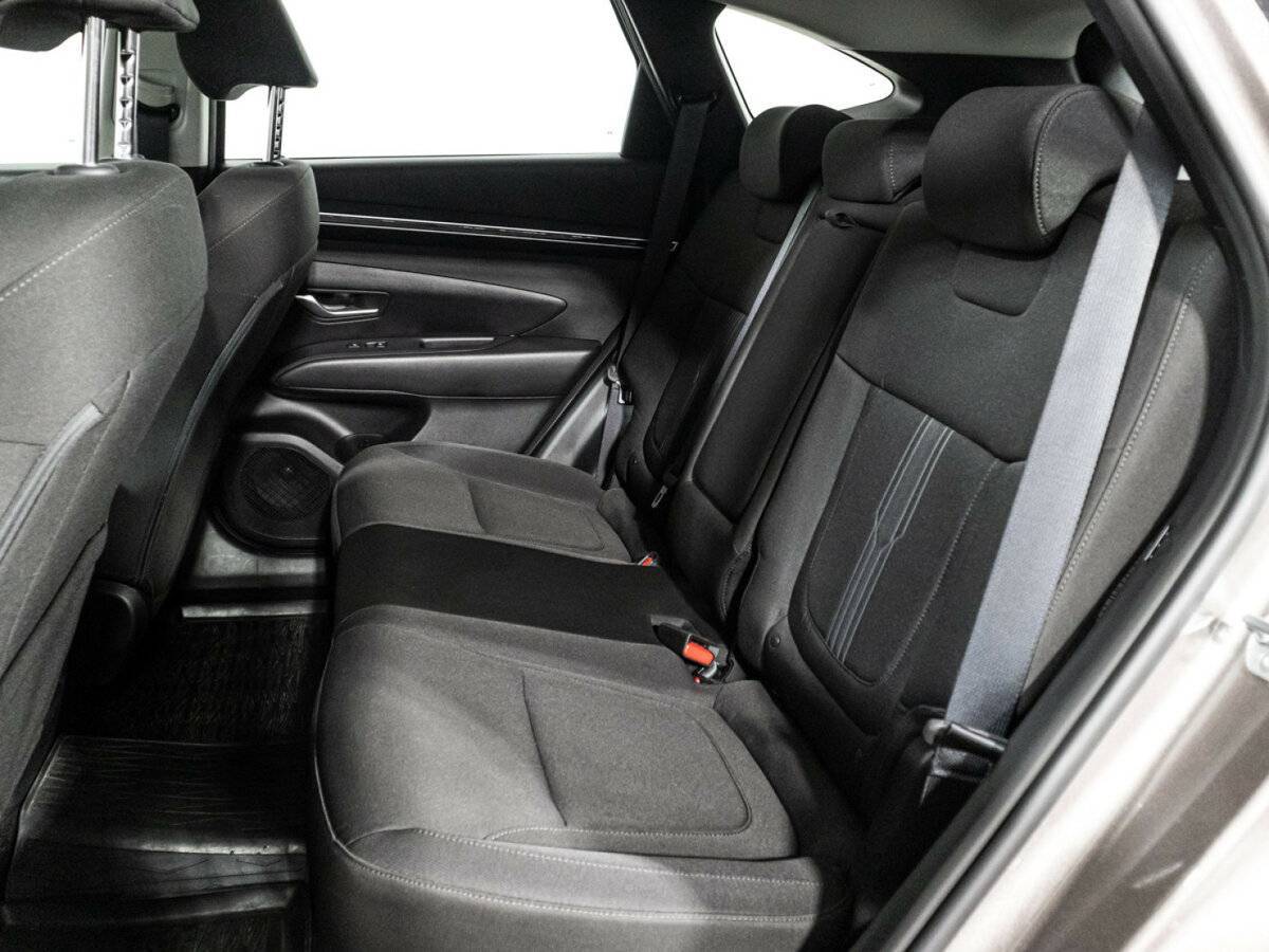 Купить Hyundai Tucson с пробегом. Фото: #9