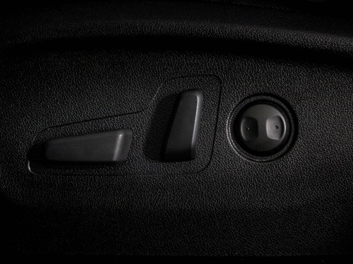Купить Kia Sorento с пробегом. Фото: #16