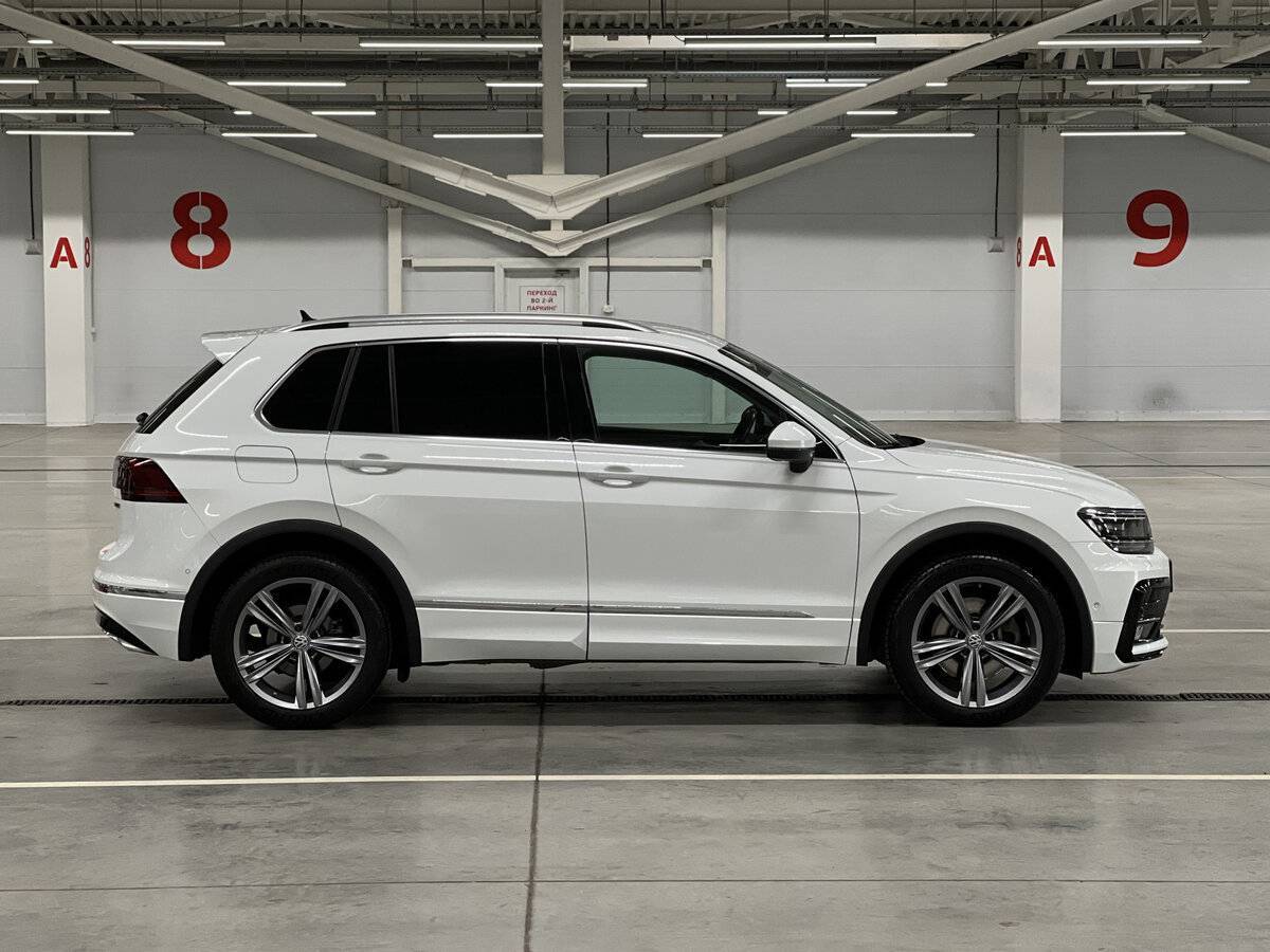 Купить Volkswagen Tiguan с пробегом. Фото: #3