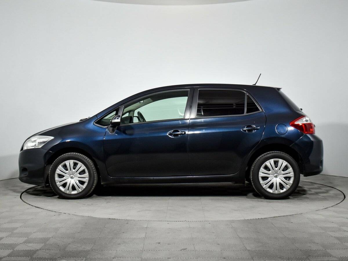 Купить Toyota Auris с пробегом. Фото: #8