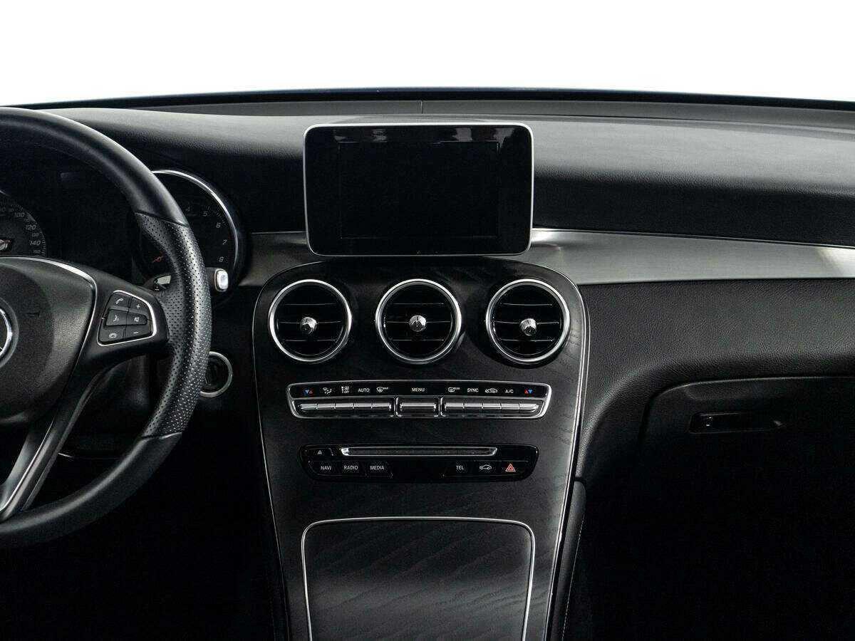 Купить Mercedes-Benz GLC с пробегом. Фото: #13