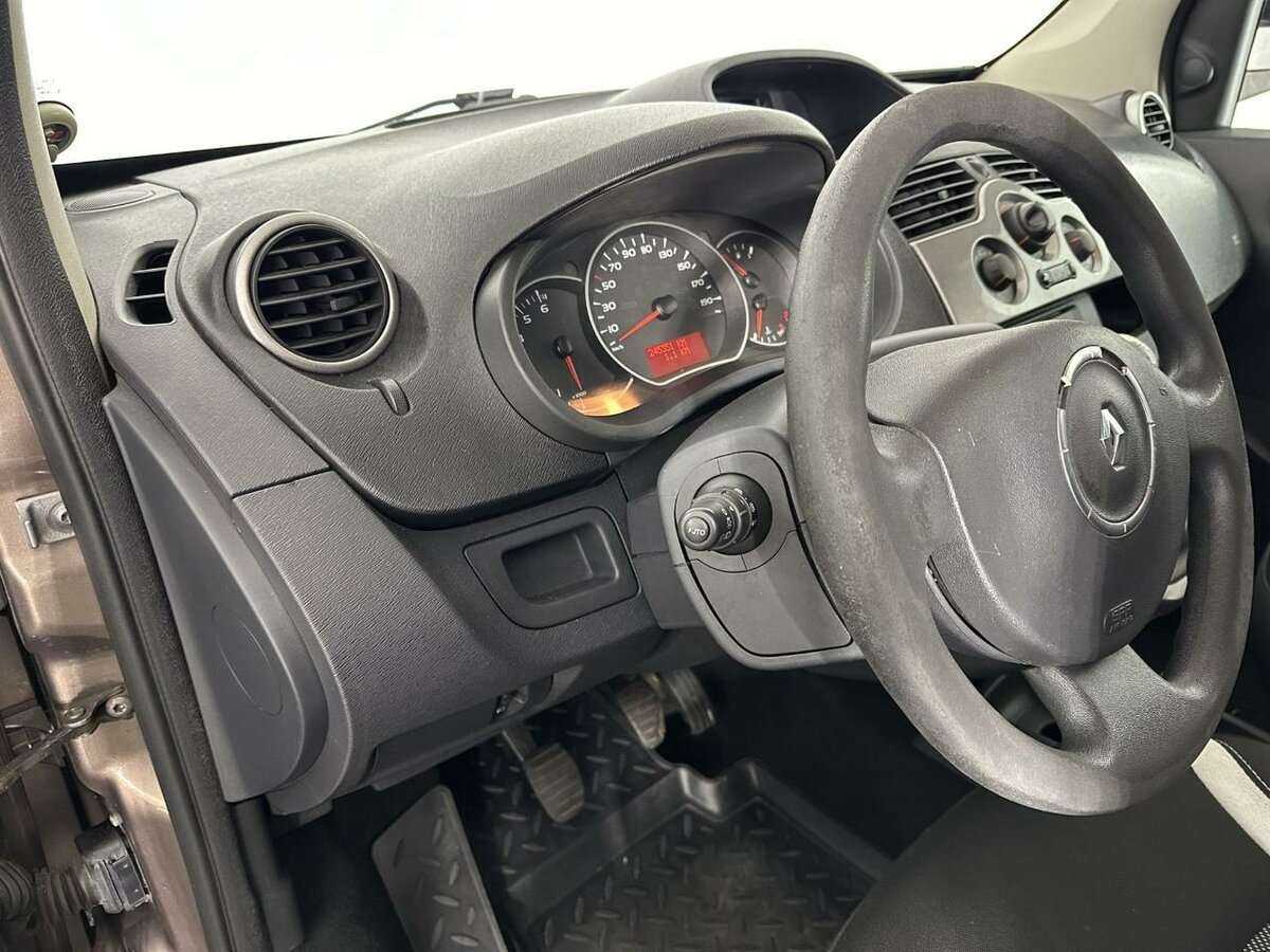 Купить Renault Kangoo с пробегом. Фото: #8